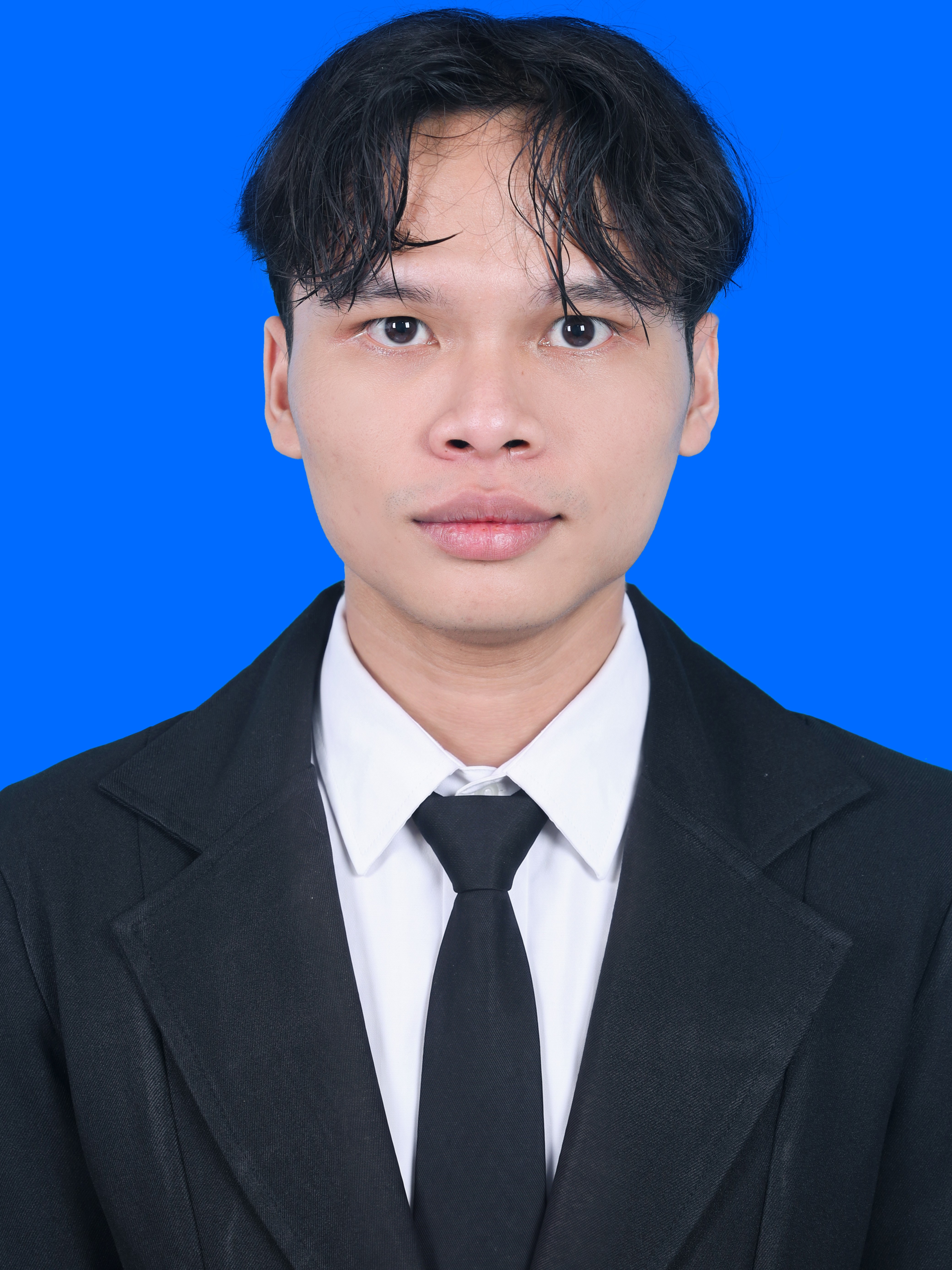 Professional portrait of Muhammad Riskal Fadhilla